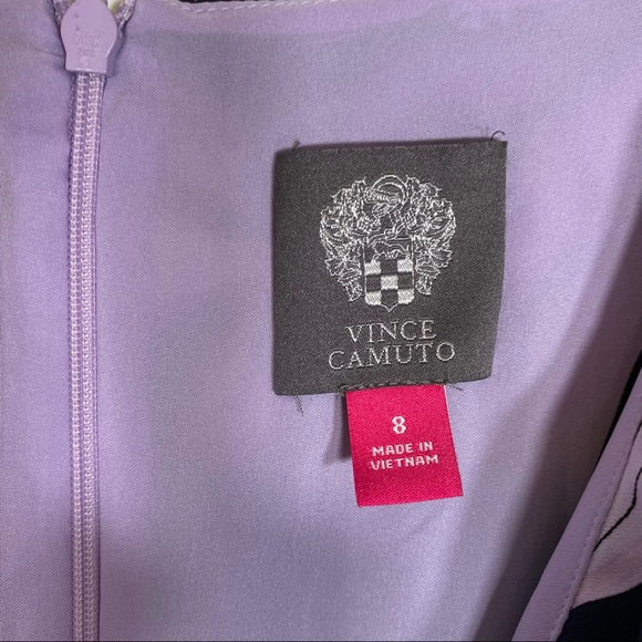 VINCE CAMUTO Asymmetrical Faux Wrap Floral Tie Waist Midi Dress - Picture 7 of 10